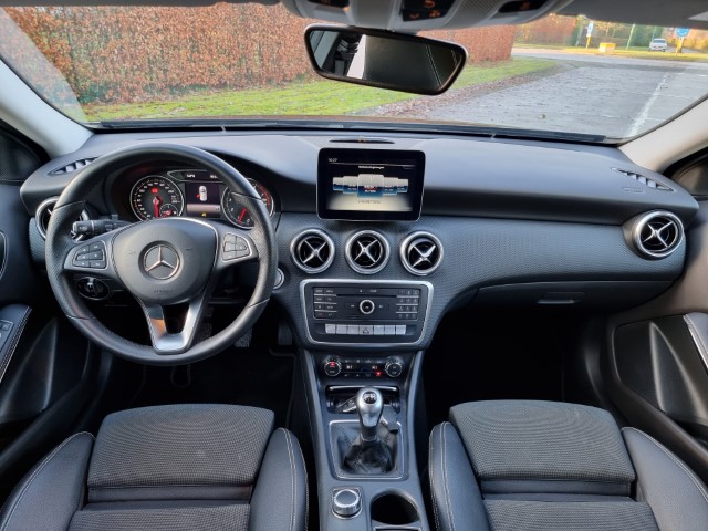 MERCEDES A 160 - AMG PACK