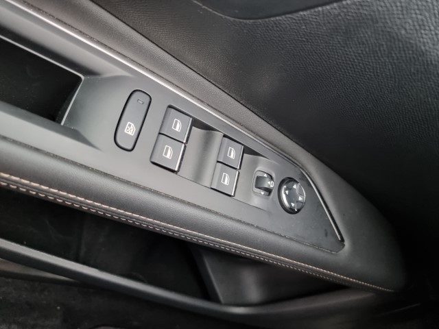 PEUGEOT 3008 - 1.6 GT LINE