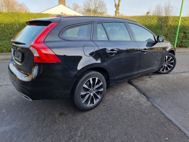 VOLVO V60 - D2 - DYNAMIC PACK