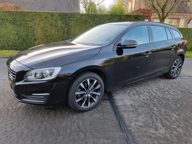 VOLVO V60 - D2 - DYNAMIC PACK