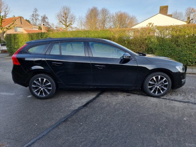 VOLVO V60 - D2 - DYNAMIC PACK