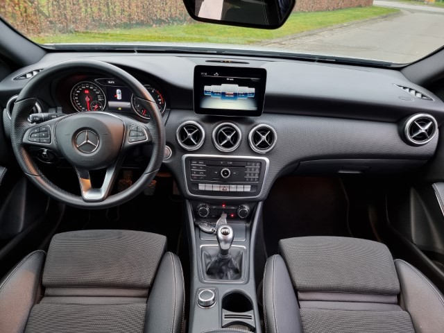 MERCEDES A 160 - AMG PACK