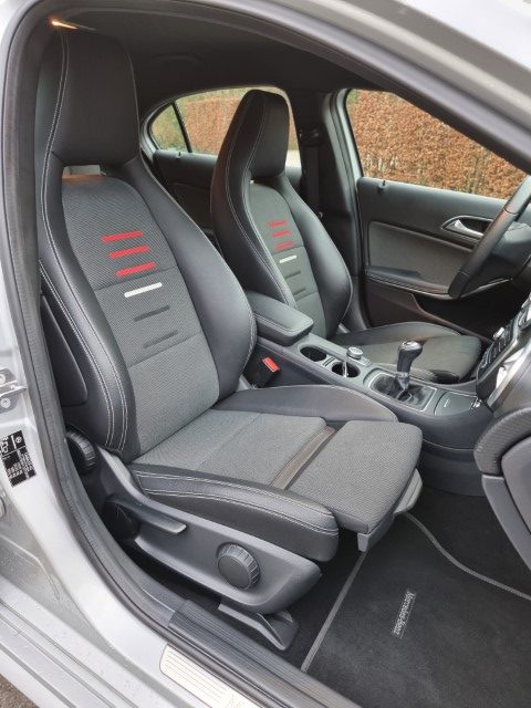 MERCEDES A 160 - AMG PACK