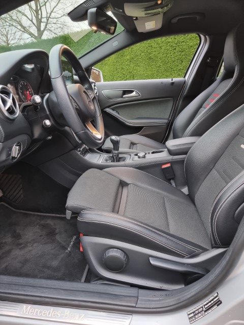 MERCEDES A 160 - AMG PACK