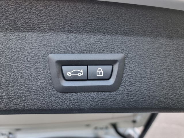 BMW X1 - 2.0i xDrive