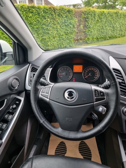 Ssang Yong - Korando 2.0i
