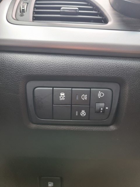 Ssang Yong - Korando 2.0i