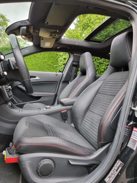 MERCEDES GLA 220 - 4MATIC - AMG PACK