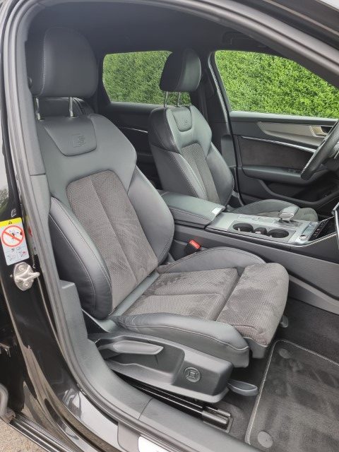 AUDI A6 - S line