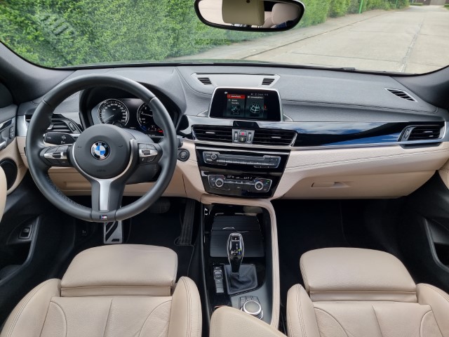BMW X2 2.0i sDrive M-SPORT