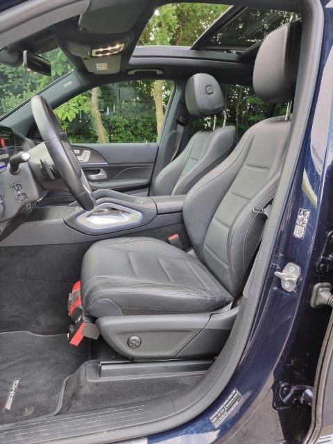 MERCEDES GLE 300 - 4 Matic - AMG Night Pack