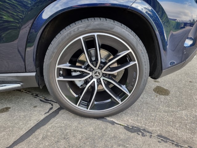 MERCEDES GLE 300 - 4 Matic - AMG Night Pack