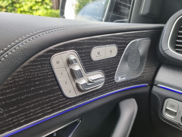 MERCEDES GLE 300 - 4 Matic - AMG Night Pack