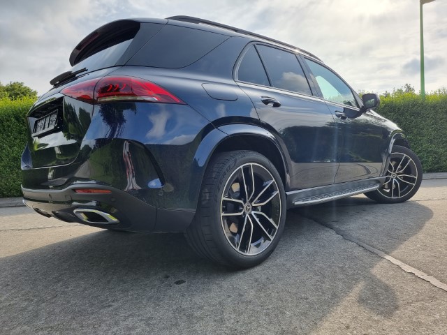 MERCEDES GLE 300 - 4 Matic - AMG Night Pack