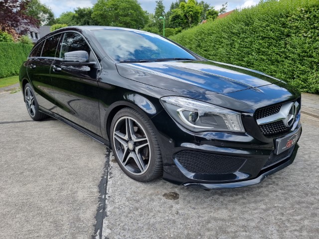 MERCEDES CLA 200 - AMG Pack
