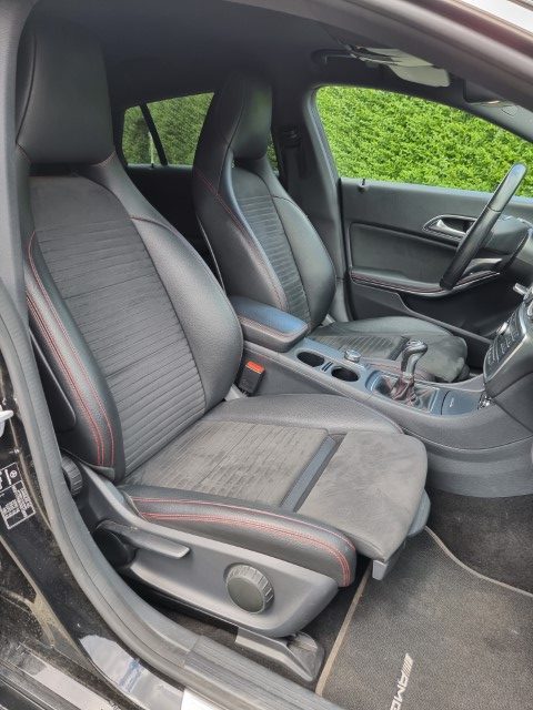 MERCEDES CLA 200 - AMG Pack