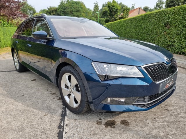 SKODA SUPERB 1.6 TDi