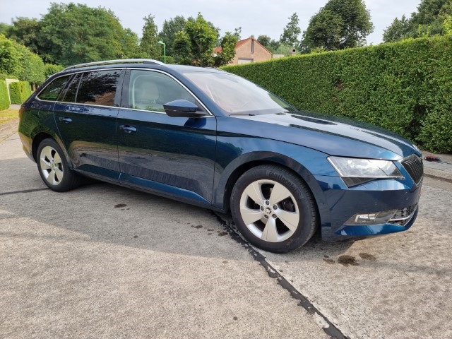 SKODA SUPERB 1.6 TDi
