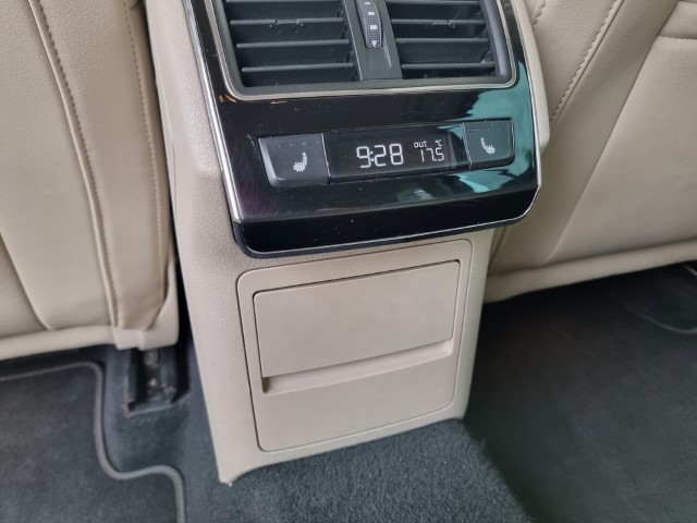 SKODA SUPERB 1.6 TDi