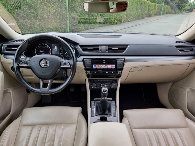 SKODA SUPERB 1.6 TDi