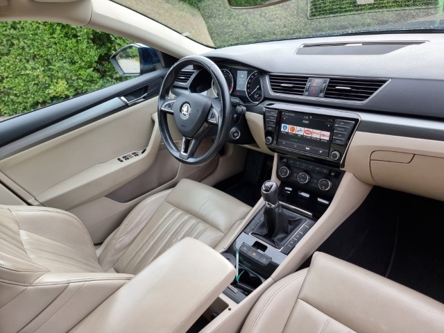 SKODA SUPERB 1.6 TDi