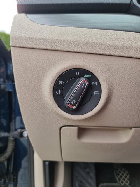 SKODA SUPERB 1.6 TDi