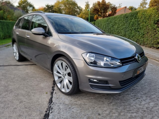 VOLKSWAGEN GOLF VARIANT 1.6 TDi