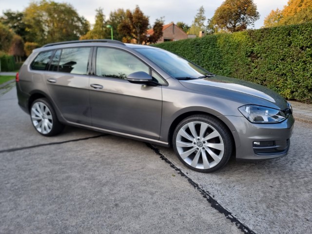 VOLKSWAGEN GOLF VARIANT 1.6 TDi