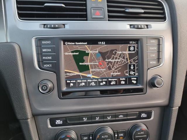 VOLKSWAGEN GOLF VARIANT 1.6 TDi