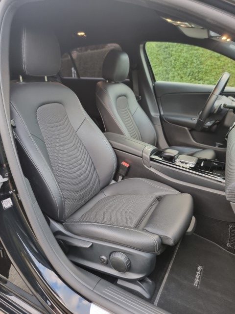 MERCEDES A180d