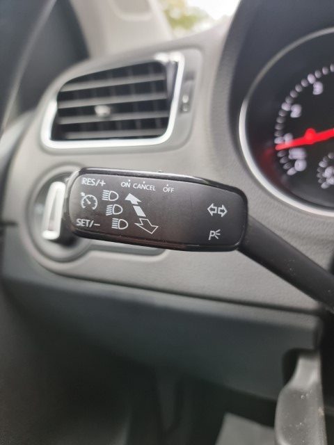 VOLKSWAGEN POLO 1.2 TSI