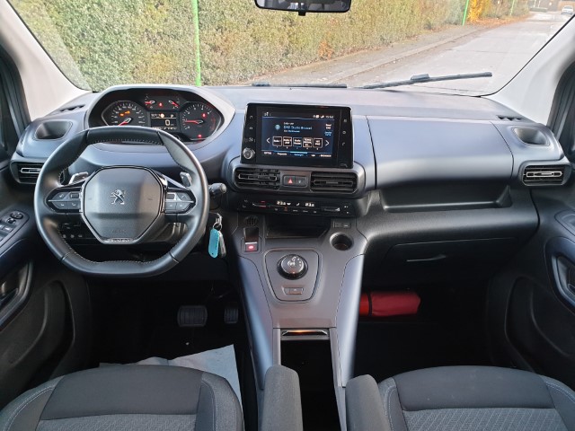 PEUGEOT RIFTER - Long Allure Pack - 7 ZITPL -