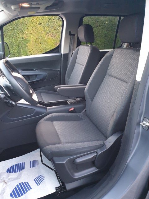 PEUGEOT RIFTER - Long Allure Pack - 7 ZITPL -