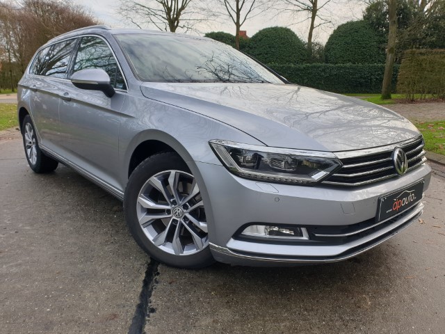VOLKSWAGEN PASSAT VARIANT 2.0 TDi DSG