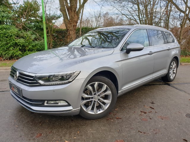 VOLKSWAGEN PASSAT VARIANT 2.0 TDi DSG