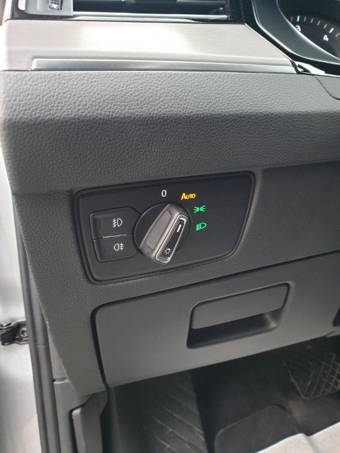 VOLKSWAGEN PASSAT VARIANT 2.0 TDi DSG