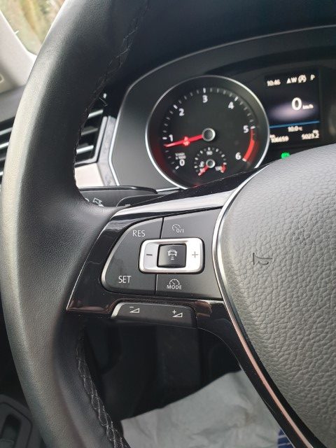 VOLKSWAGEN PASSAT VARIANT 2.0 TDi DSG
