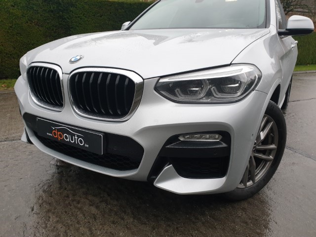 BMW X3 2.0i xDrive M-PACK