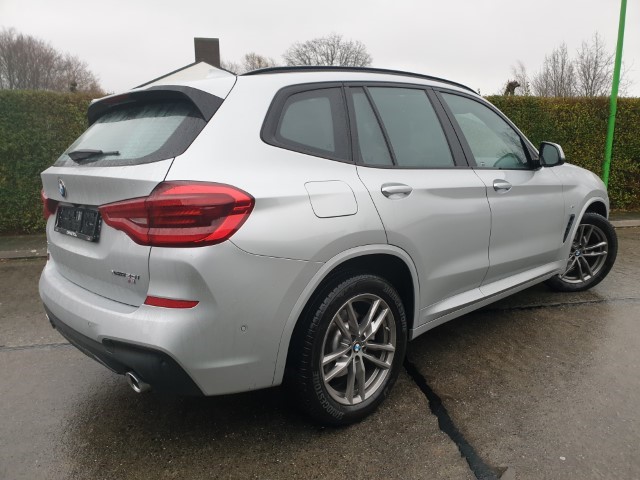 BMW X3 2.0i xDrive M-PACK