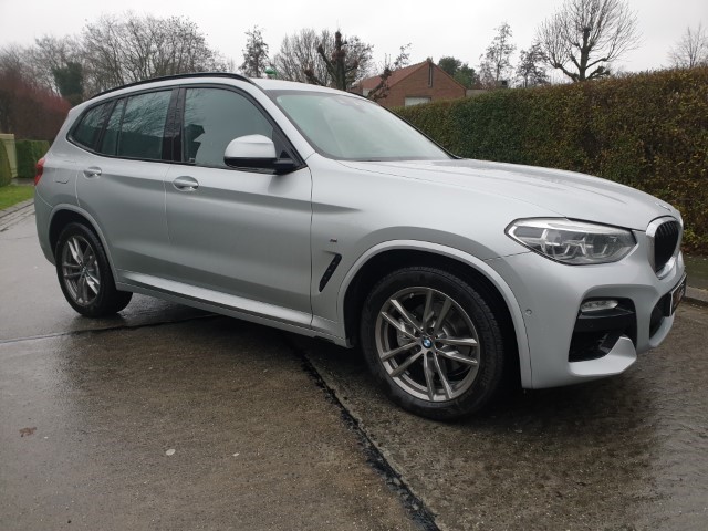 BMW X3 2.0i xDrive M-PACK