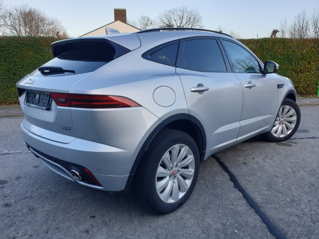 JAGUAR E-PACE 2.0 D AWD R-Dynamic SE
