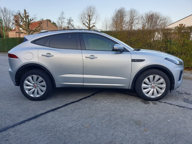 JAGUAR E-PACE 2.0 D AWD R-Dynamic SE