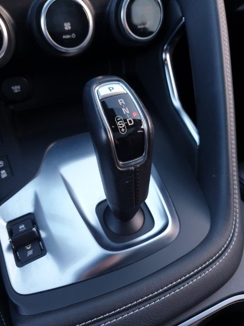 JAGUAR E-PACE 2.0 D AWD R-Dynamic SE