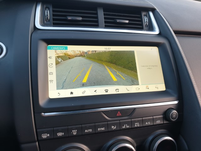 JAGUAR E-PACE 2.0 D AWD R-Dynamic SE