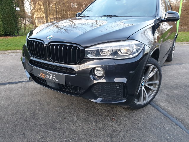BMW X5 xDrive 3.0 M-PACK - Lichte vracht -