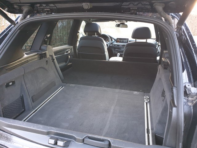 BMW X5 xDrive 3.0 M-PACK - Lichte vracht -