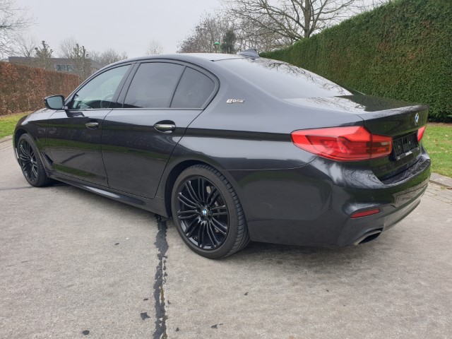 BMW 530e PHEV M-PACK