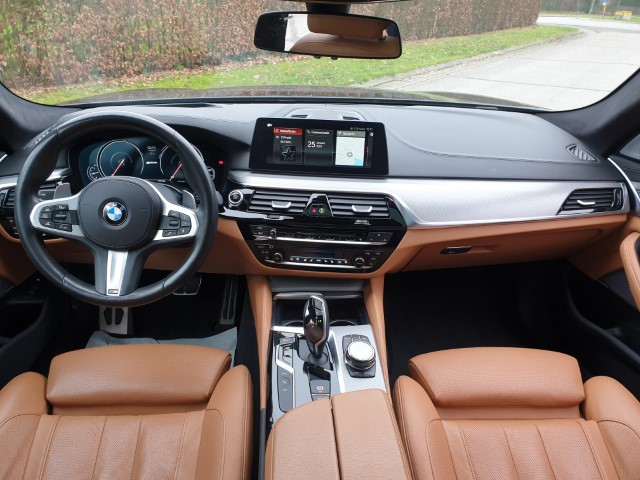 BMW 530e PHEV M-PACK