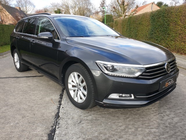 VOLKSWAGEN PASSAT VARIANT 2.0 TDi