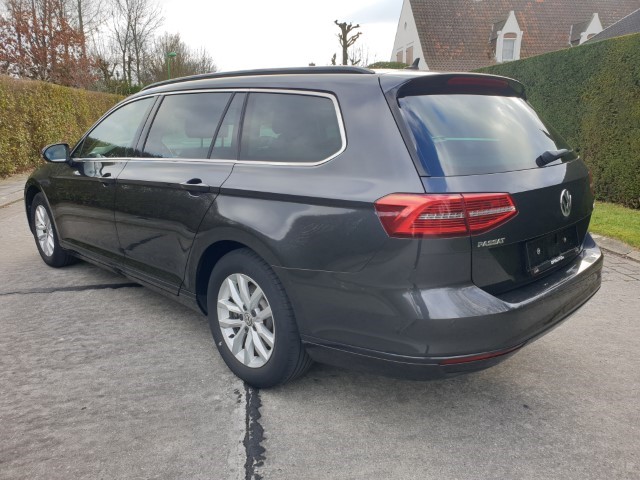 VOLKSWAGEN PASSAT VARIANT 2.0 TDi